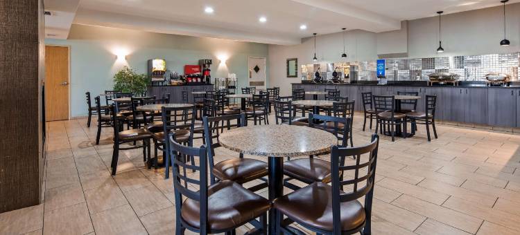 胡椒树机场贝斯特韦斯特优质酒店(Best Western Plus Peppertree Airport Inn)图片