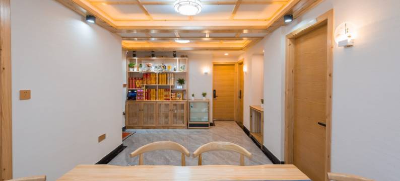 普陀山山雨新居公寓(龙沙路分店)图片