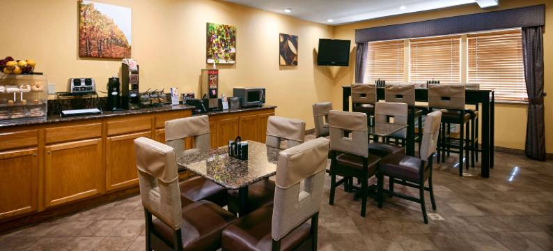 达拉斯贝斯特韦斯特套房酒店(Best Western Dallas Inn  Suites)图片