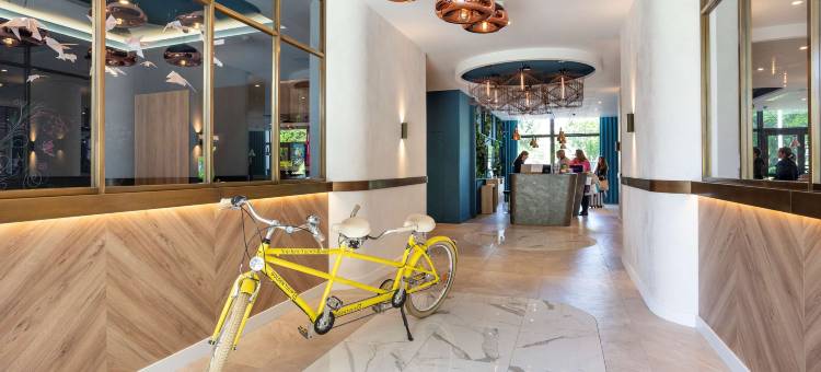 艾克斯莱班金色郁金香Spa酒店(Golden Tulip Aix les Bains - Hotel & Spa)图片