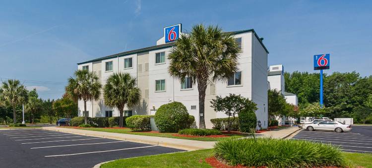 南卡罗来纳州哥伦比亚东部6号汽车旅馆(Motel 6 Columbia, SC - Fort Jackson Area)图片