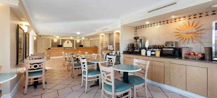 伯锡尔城拉昆塔温德姆酒店(La Quinta Inn by Wyndham Bossier City)图片