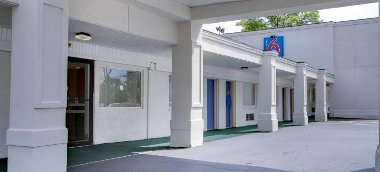 俄亥俄里奇菲尔德 6 号汽车旅馆(Motel 6 Richfield, Oh)图片