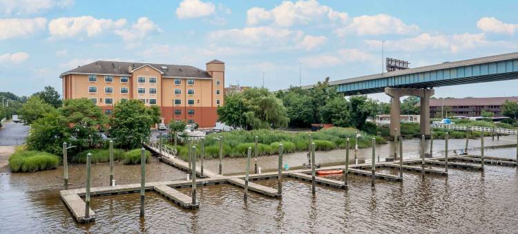 长居美国酒店 - 西考克斯- 梅多兰兹(Extended Stay America Suites - Secaucus - Meadowlands)图片