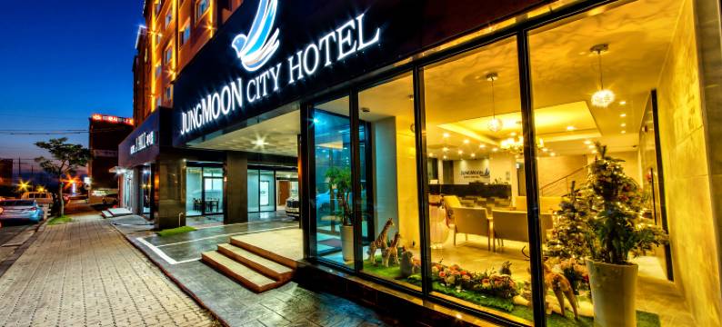 西归浦Jay Hill和城市酒店(Seogwipo Jay Hill and City Hotel)图片