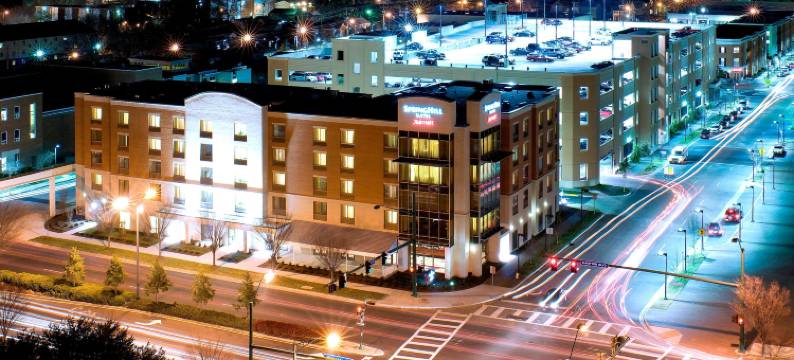 诺福克奥多明尼昂大学 SpringHill Suites 酒店(SpringHill Suites Norfolk Old Dominion University)图片
