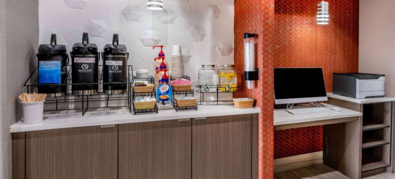 圣罗莎拉昆塔温德姆套房酒店(La Quinta Inn & Suites by Wyndham Santa Rosa)图片