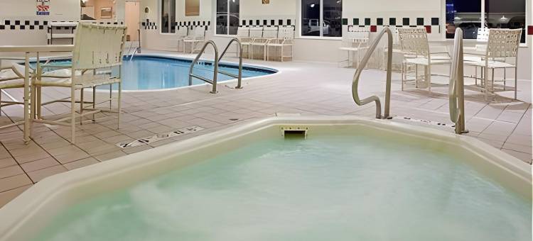 智选假日套房酒店劳伦斯(Holiday Inn Express & Suites Lawrence)图片