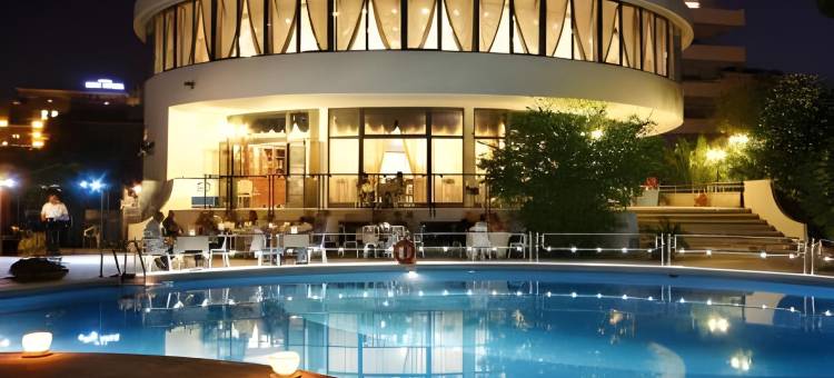 国际酒店及套房(International Hotel & Suite)图片