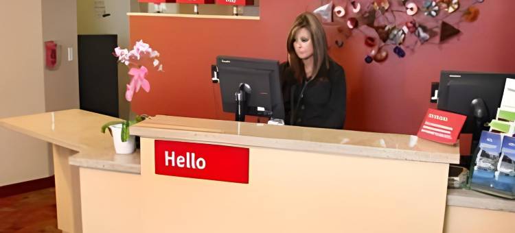 法明顿TownePlace Suites 酒店(TownePlace Suites Farmington)图片