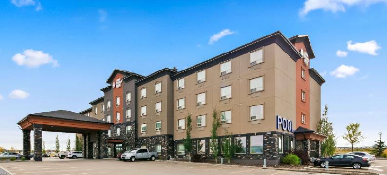 舍伍德帕克公园贝斯特韦斯特优质套房酒店(Best Western Plus Sherwood Park Inn  Suites)图片