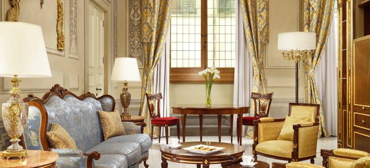 翡冷翠百花宫(Palazzo Portinari Salviati Residenza d'Epoca)图片