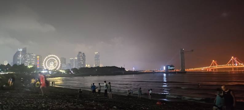 180度一线海景家庭房亲子温暖公寓(中山路分店)图片