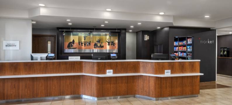 安克雷奇机场万怡酒店(Courtyard Anchorage Airport)图片