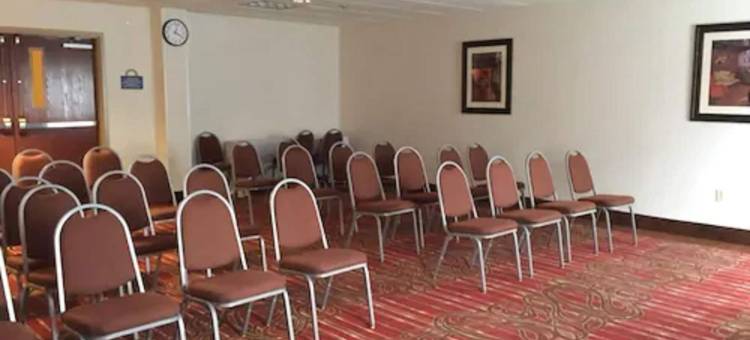 罗瑞尔戴斯套房酒店-近米德堡(Days Inn & Suites by Wyndham Laurel Near Fort Meade)图片