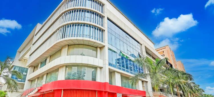 Fabhotel 皇家天堂(Super Collection O Adajan Formerly Royal Paradise)图片