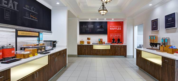 伯明翰胡佛广场欢朋套房酒店(Hampton Inn & Suites Birmingham-Hoover-Galleria)图片