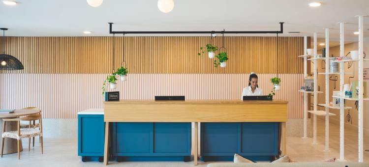 开曼群岛七英里海滩希尔顿欢朋酒店(Hampton by Hilton Grand Cayman Seven Mile Beach)图片