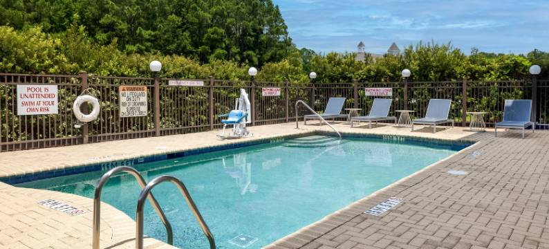 萨凡纳机场福朋喜来登酒店(Spark by Hilton Savannah Airport)图片