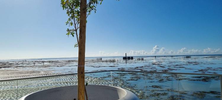 带空调、Wi-Fi、泳池、海景和车库的公寓(Apê C/ Ar, Wi-Fi, Piscina, Vista Mar e Garagem)图片