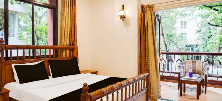 Super Townhouse Oak Prabhat Road Formerly Hotel Royalty图片