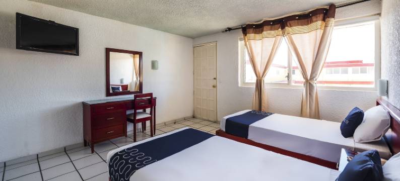 Capital O 科隆，哈利斯科州古兹曼市(Capital O Colón, Ciudad Guzmán Jalisco)图片