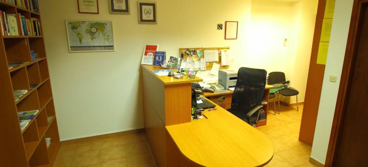 巴坎服务公寓酒店(Bacan Serviced Apartments)图片