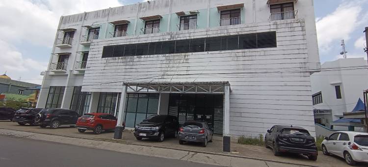 O酒店哈马劳伊斯兰旅馆靠近布罗莫岛步行桥(Hotel O Wisma Hamalau SyariahNearPulau Bromo Pedestrian Bridge)图片