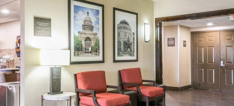 奥斯汀西北湖岸线舒适套房酒店(Comfort Suites Austin NW Lakeline)图片