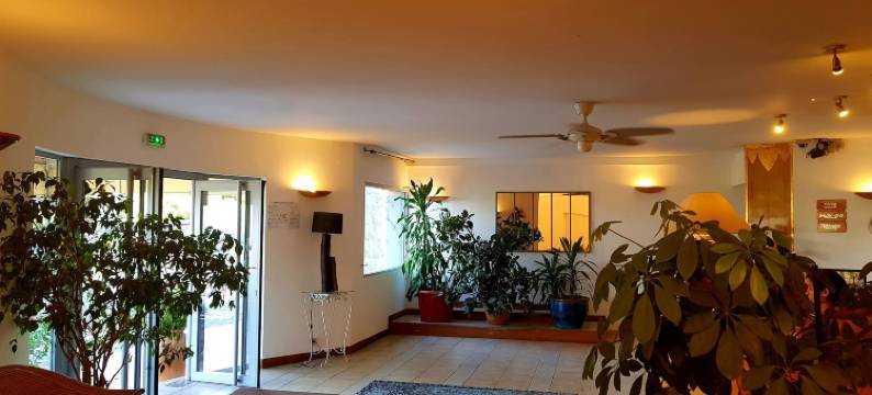 迪布里酒店(Hotel Le Tilbury)图片