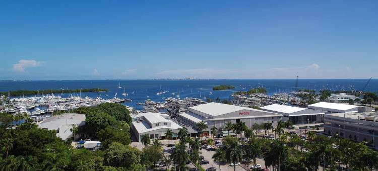 迈阿密科科纳特格罗夫万怡酒店(Courtyard by Marriott Miami Coconut Grove)图片