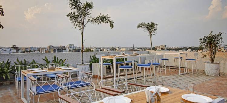 Treebo 高级 Median 旅馆(Treebo Premium Median Inn)图片