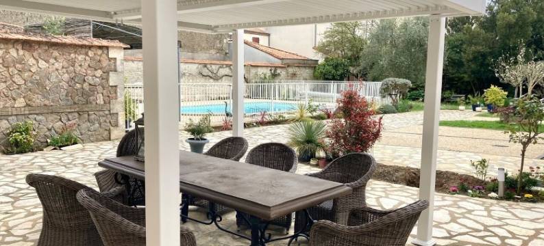 玫瑰别墅酒店(La Villa des Roses Gîte Chambres d'hôtes Piscine chauffée)图片