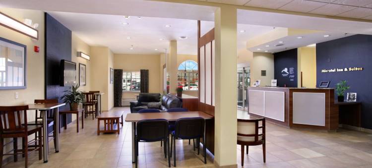 科尔尼麦客达套房酒店(Microtel Inn & Suites by Wyndham Kearney)图片