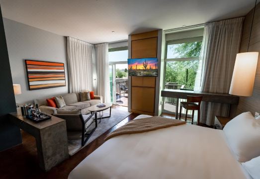 Sanctuary Camelback Mountain Resort and SpaHotel Overview