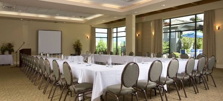 萨默兰海滨水疗度假村(Summerland Waterfront Resort & Spa)图片