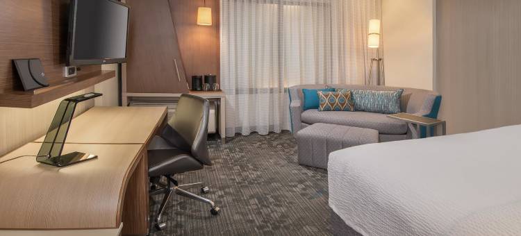 夏洛特北湖万怡酒店(Courtyard Charlotte Northlake)图片