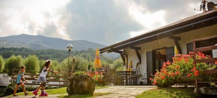 艾科利华丽露营地(Campeggio Ai Colli Fioriti)图片