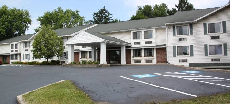 科特兰品质酒店 - 大学区(Quality Inn Cortland - University Area)图片