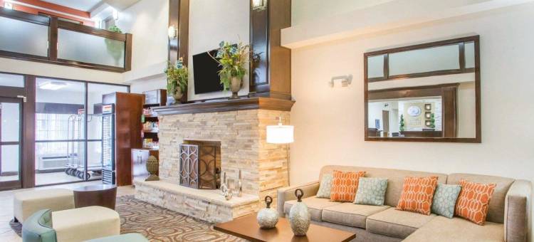 舒适套房酒店(Comfort Suites)图片