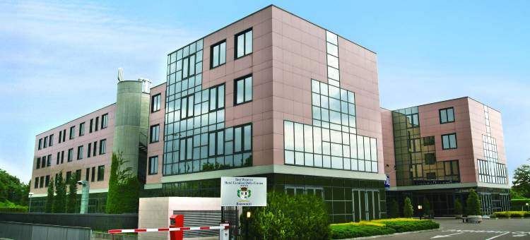 卡瓦利瑞德拉科洛纳贝斯特韦斯特酒店(Best Western Hotel Cavalieri Della Corona)图片