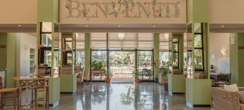 列巴埃特鲁斯卡酒店(Hotel Riva Etrusca)图片