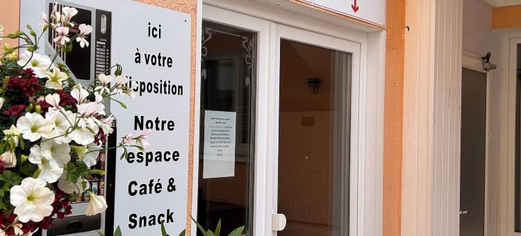 埃塔普尔吉诺勒图凯住宅酒店(Hotel et Résidence Chez Gino le Touquet-Etaples)图片