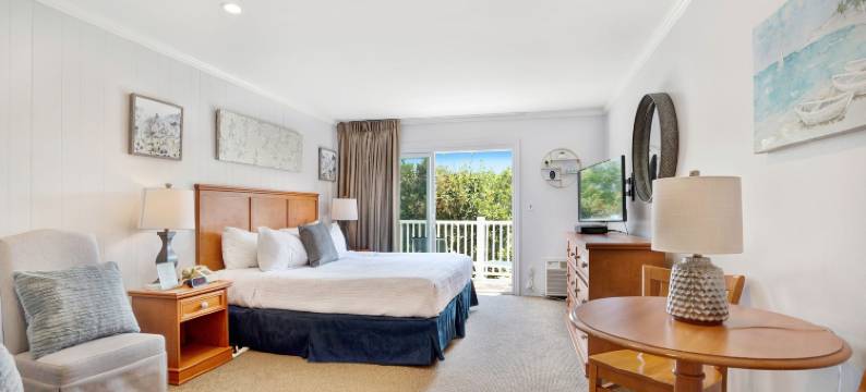 东汉普顿度假屋酒店(East Hampton House Resort)图片