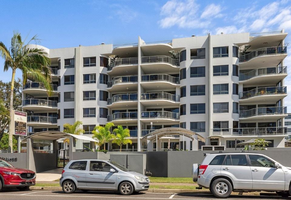 Riverdance Apt. 7 Hotel Overview