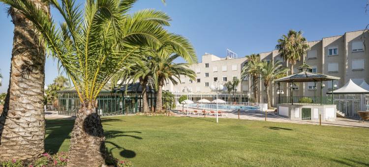 伊伦尼安拉斯洛马斯酒店(Hotel Ilunion Las Lomas)图片