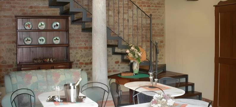 阿尔卡拉德拉塞拉酒店(Al Calar Della Sera)图片