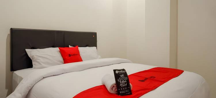 红多兹酒店@洛萨里区2号(RedDoorz @ Losari Area 2)图片