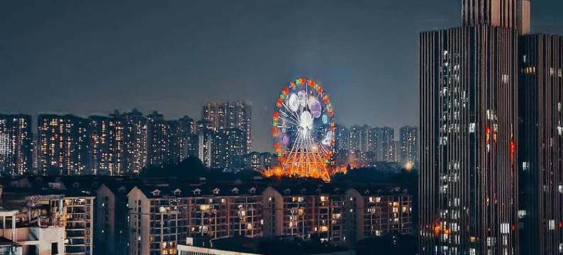 草堂·时光里丨TheBeautyofTheEast民宿(南宁东站万象城地铁站店)图片