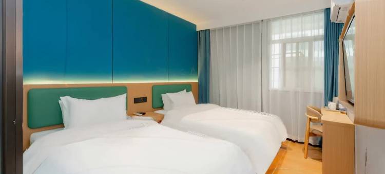 咖居酒店(南京南站河定桥地铁站店)图片